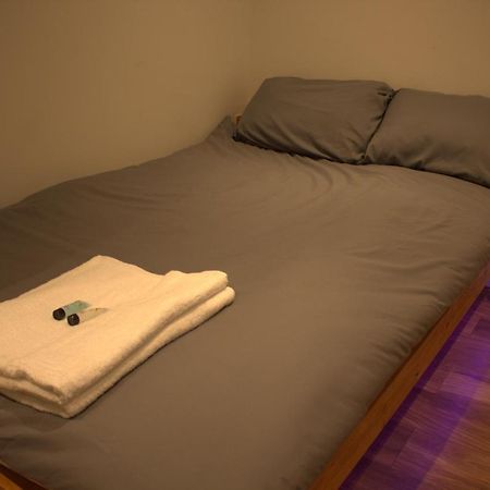 Central Serviced Apartments - Two Bedroom Apartment 카디프 외부 사진