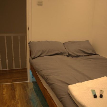 Central Serviced Apartments - Two Bedroom Apartment 카디프 외부 사진